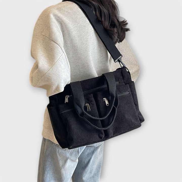 Annie | Tote Bag