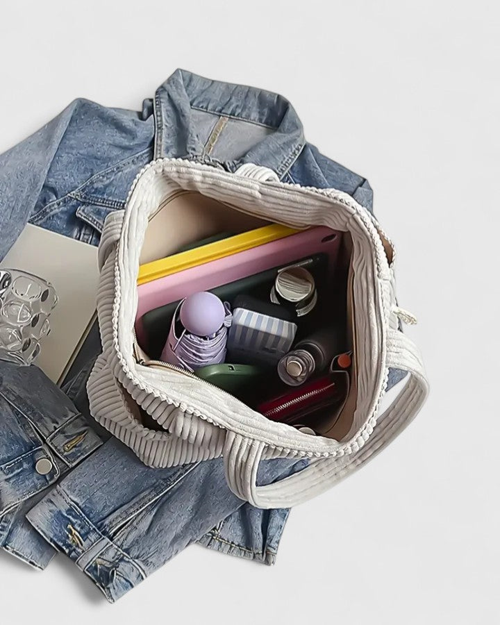 Annie | Elegant Tote Bag