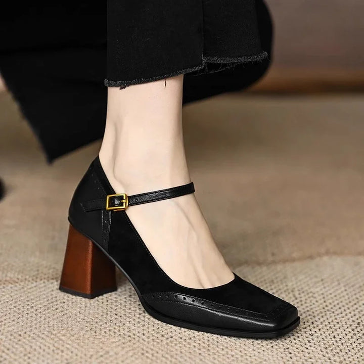 Annie | Classic Pumps