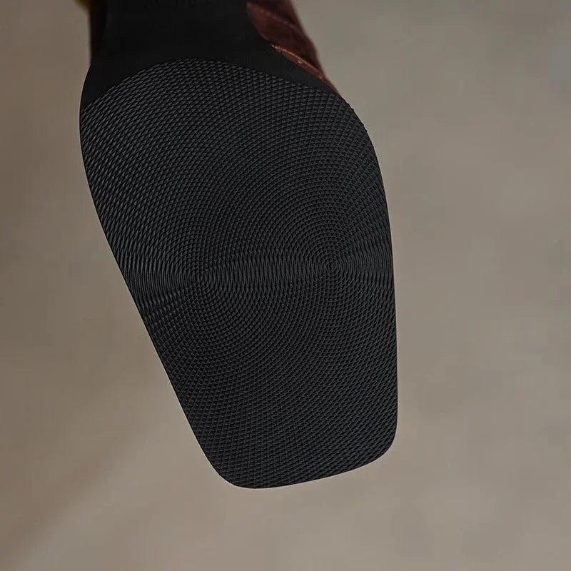 Annie | Classic Pumps