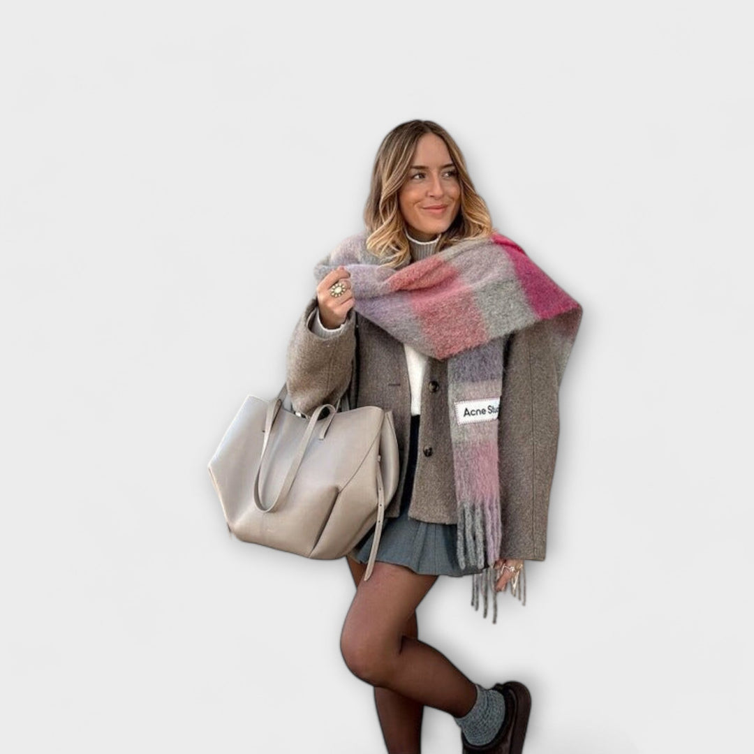 Annie | Vintage Tote Bag